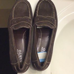 Ladies brown suede loafers
